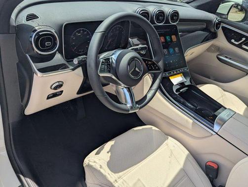 2026 Mercedes-Benz GLC 300 Base