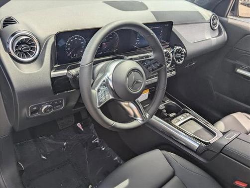 Night Black 2026 Mercedes-Benz GLA 250 4MATIC