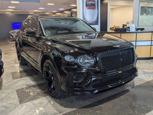 2023 Bentley Bentayga V8