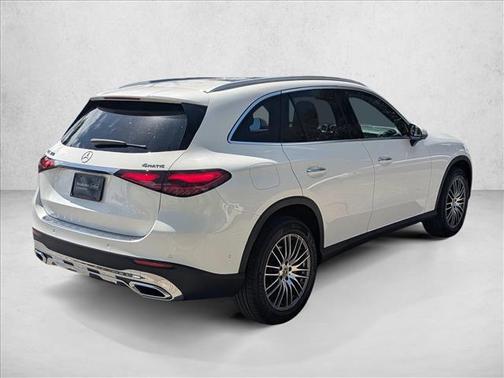2026 Mercedes-Benz GLC 300 4MATIC