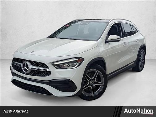 Polar White 2022 Mercedes-Benz GLA 250 4MATIC
