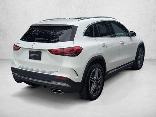 Polar White 2022 Mercedes-Benz GLA 250 4MATIC
