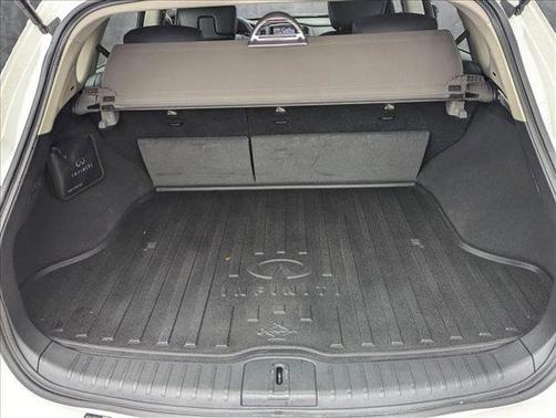 2017 INFINITI QX50 Base