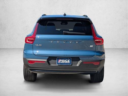 2023 Volvo XC40 Recharge Pure Electric Twin Plus