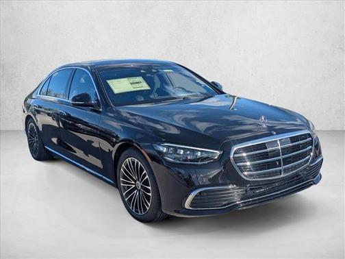 Obsidian Black Metallic 2025 Mercedes-Benz S-Class S 580e 4MATIC
