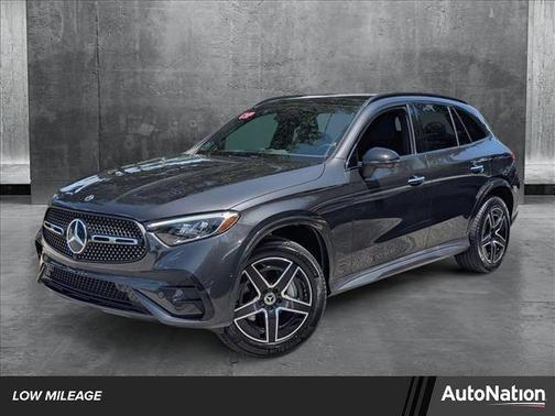 2025 Mercedes-Benz GLC 300 Base