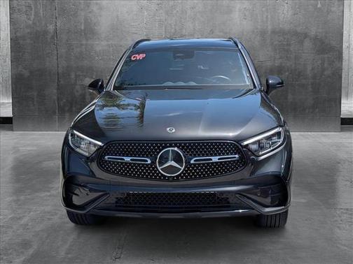 2025 Mercedes-Benz GLC 300 Base