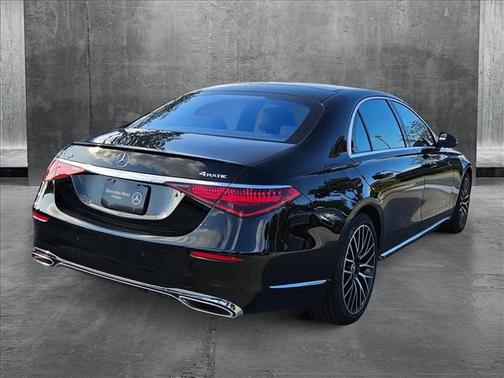 2025 Mercedes-Benz S-Class 4MATIC
