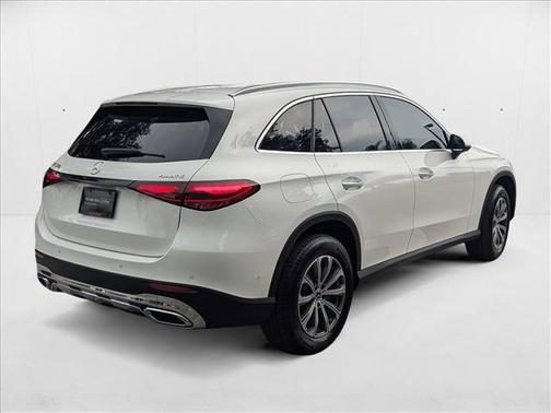 2025 Mercedes-Benz GLC 300 4MATIC
