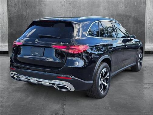 2025 Mercedes-Benz GLC 350e Base