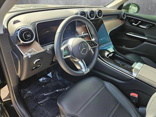 2025 Mercedes-Benz GLC 350e Base