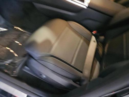 2025 Mercedes-Benz GLC 350e Base
