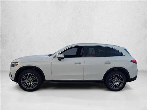 2026 Mercedes-Benz GLC 300 4MATIC