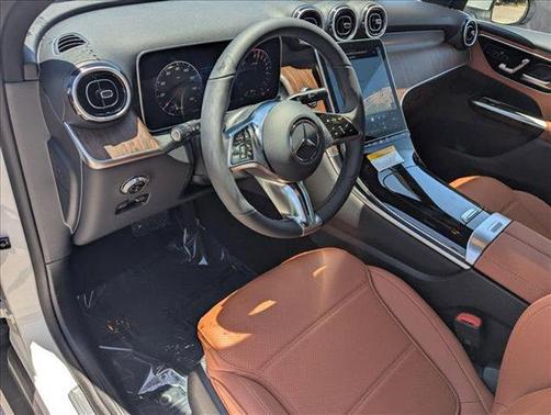 2025 Mercedes-Benz GLC 350e Base