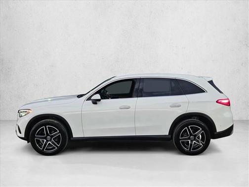 2026 Mercedes-Benz GLC 300 Base