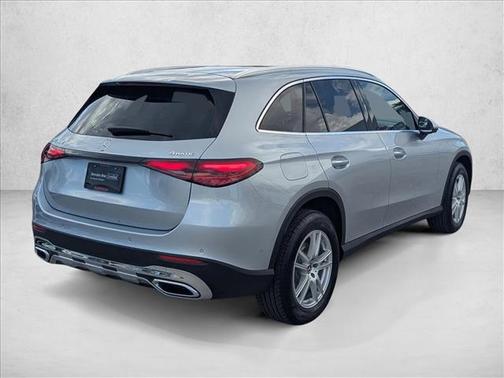 Cirrus Silver Metallic 2026 Mercedes-Benz GLC 300 4MATIC