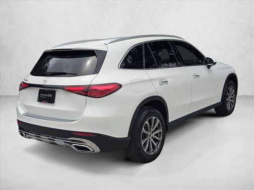 Polar White 2023 Mercedes-Benz GLC 300 Base