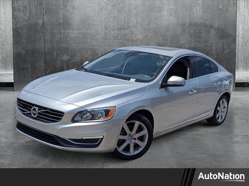 2016 Volvo S60 T5 Drive-E Premier