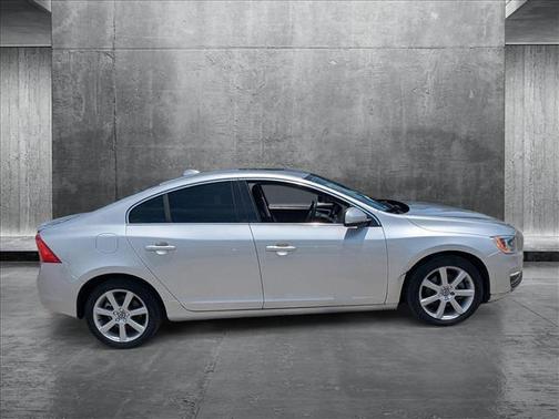 2016 Volvo S60 T5 Drive-E Premier