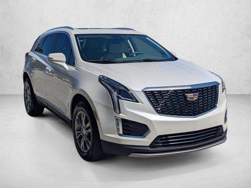 Crystal White Tricoat 2023 Cadillac XT5 Premium Luxury