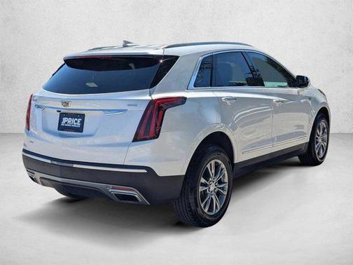 Crystal White Tricoat 2023 Cadillac XT5 Premium Luxury
