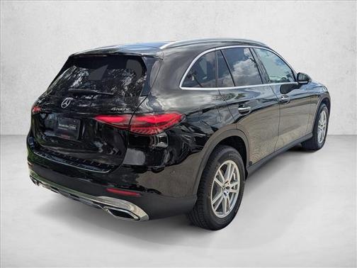 Black 2023 Mercedes-Benz GLC 300 4MATIC