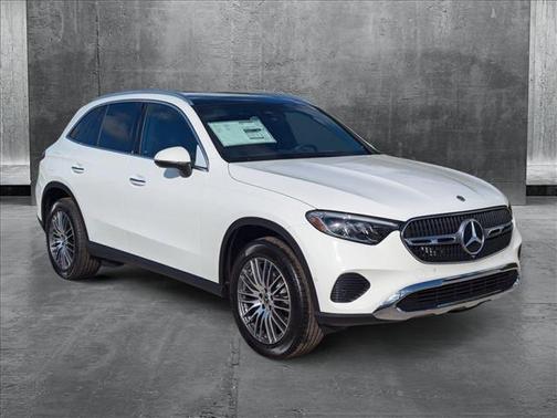 2025 Mercedes-Benz GLC 300 Base