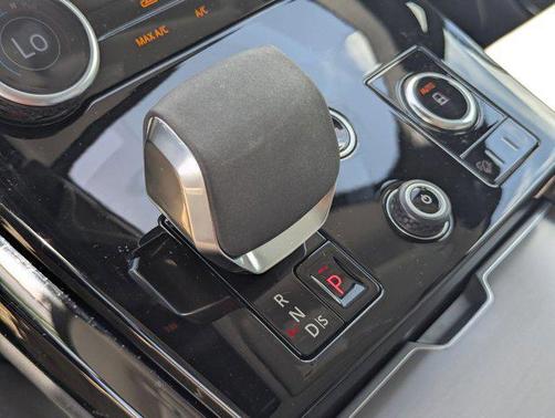 2023 Land Rover Range Rover Sport SE