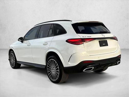 2026 Mercedes-Benz GLC 300 4MATIC