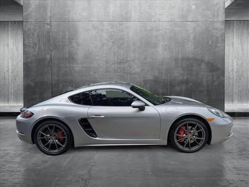 2018 Porsche 718 Cayman S