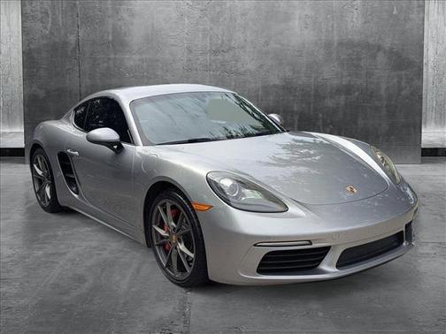 2018 Porsche 718 Cayman S