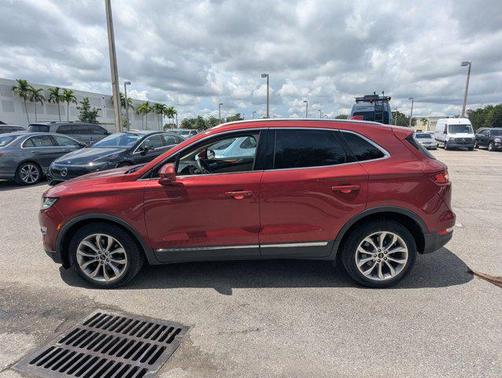 2019 Lincoln MKC Select