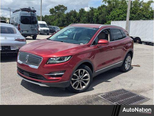 2019 Lincoln MKC Select
