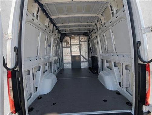 2022 Mercedes-Benz Sprinter 2500 Standard Roof