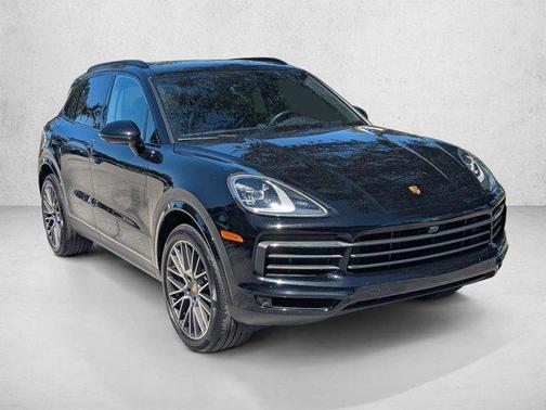 Black 2023 Porsche Cayenne Cayenne