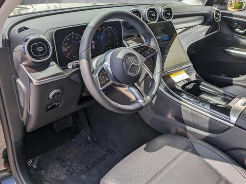 2025 Mercedes-Benz GLC 350e Base