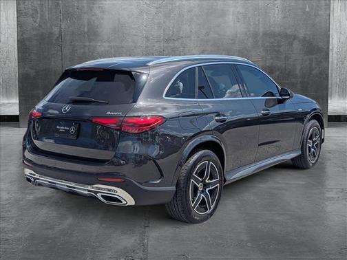 2025 Mercedes-Benz GLC 350e Base