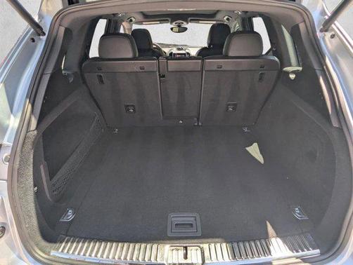Rhodium Silver Metallic 2018 Porsche Cayenne S