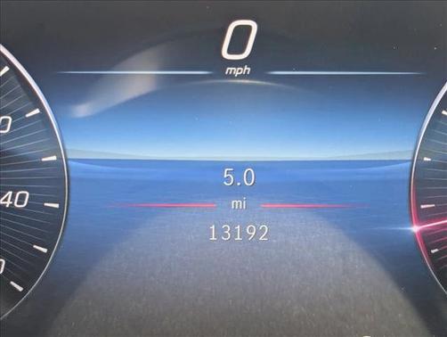 Selenite Grey Metallic 2023 Mercedes-Benz GLC 300 4MATIC
