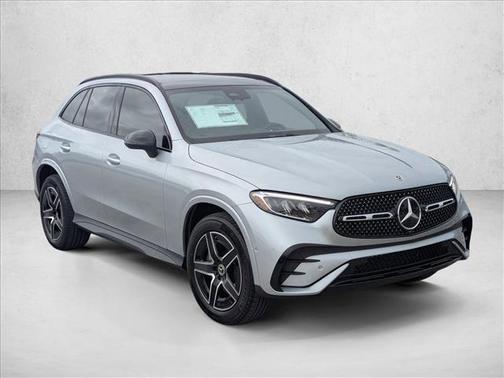 Cirrus Silver Metallic 2026 Mercedes-Benz GLC 300 4MATIC