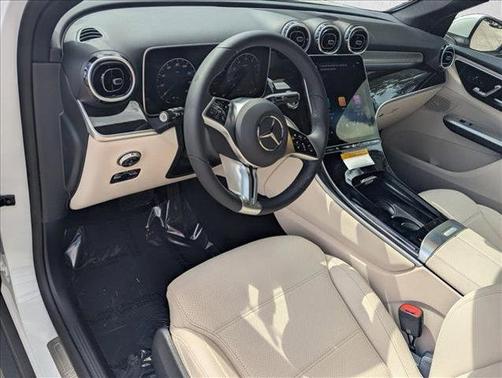 2026 Mercedes-Benz GLC 300 Base