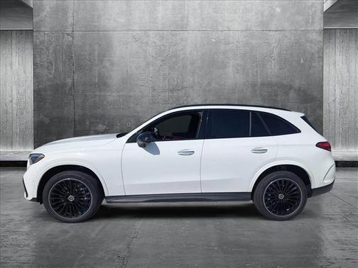 2025 Mercedes-Benz GLC 300 Base