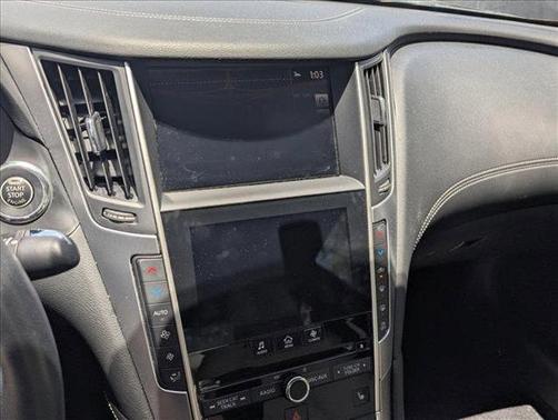2019 INFINITI Q60 3.0T LUXE