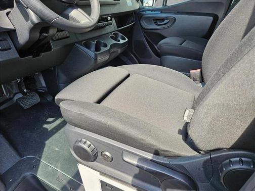 2025 Mercedes-Benz Sprinter 2500 Standard Roof