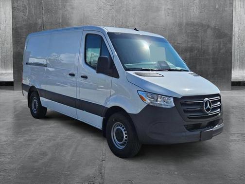 2025 Mercedes-Benz Sprinter 2500 Standard Roof