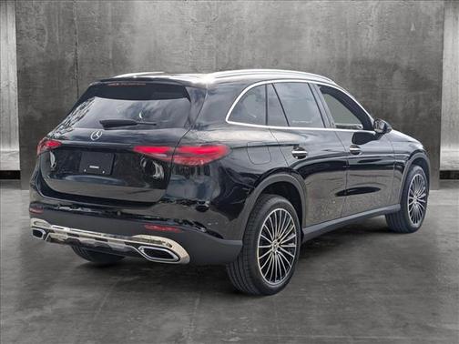 2025 Mercedes-Benz GLC 300 Base