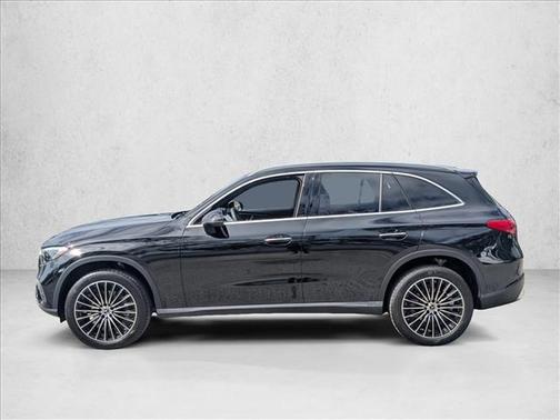 2025 Mercedes-Benz GLC 300 Base