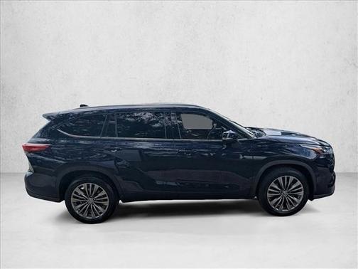 2020 Toyota Highlander Platinum