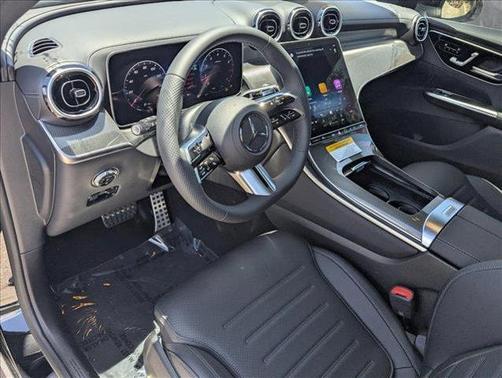2025 Mercedes-Benz GLC 300 Base