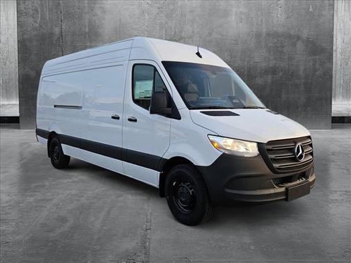 2025 Mercedes-Benz Sprinter 2500 High Roof